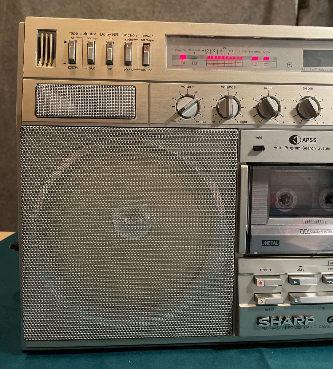 Sharp GF-9797 Boombox 1981