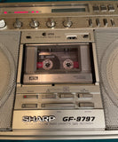 Sharp GF-9797 Boombox 1981 centre
