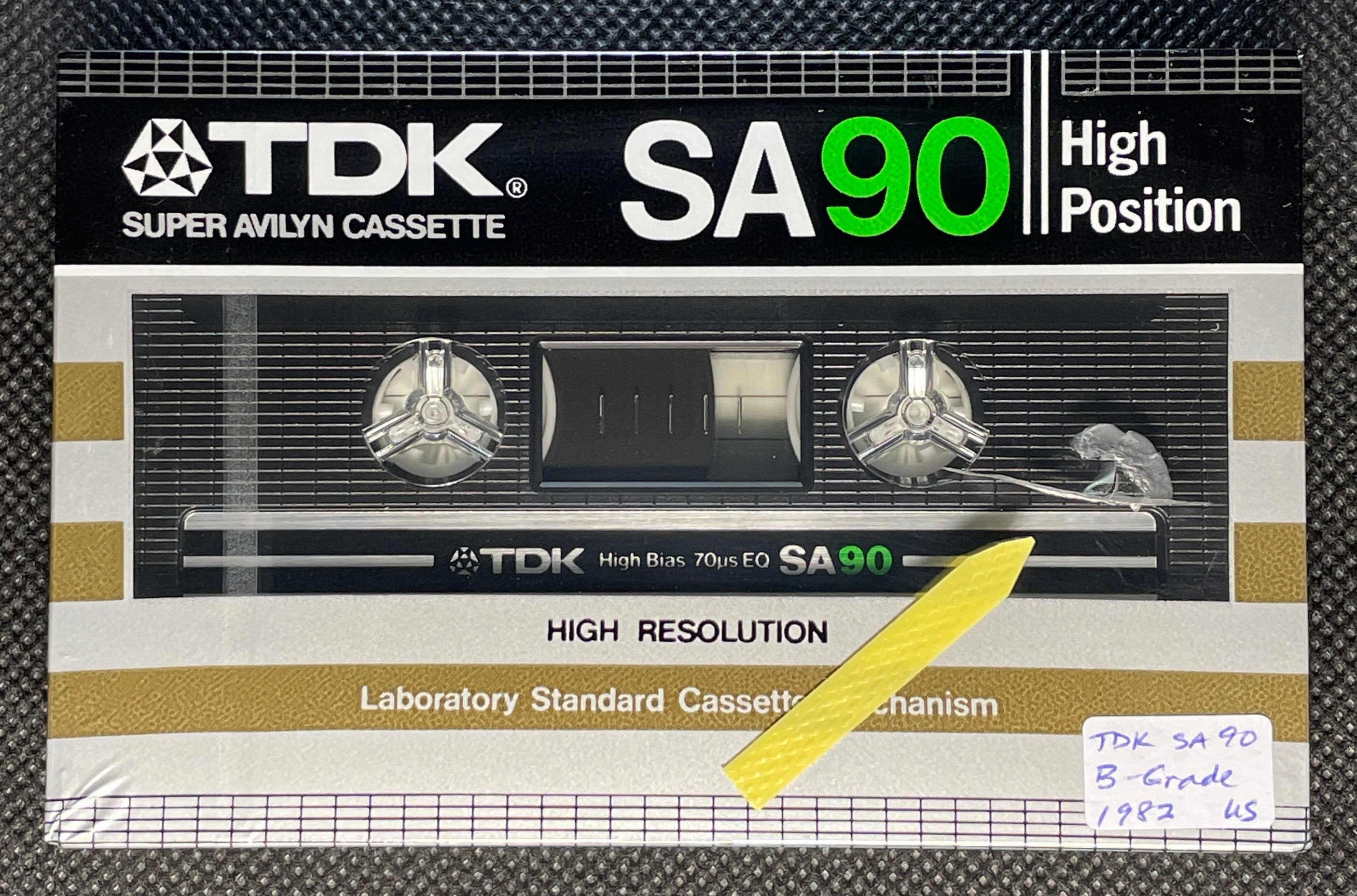 60F32661-091B-436E-95AD-