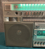 Realistic SCR-8 Boombox 1982 front left side