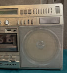 Sharp GF-9797 Boombox 1981 front right side